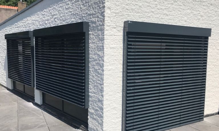 uitvoeringen-en-kleuren-rolluiken-ventana
