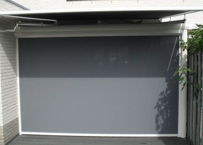 screen in overkapping buitenzijde